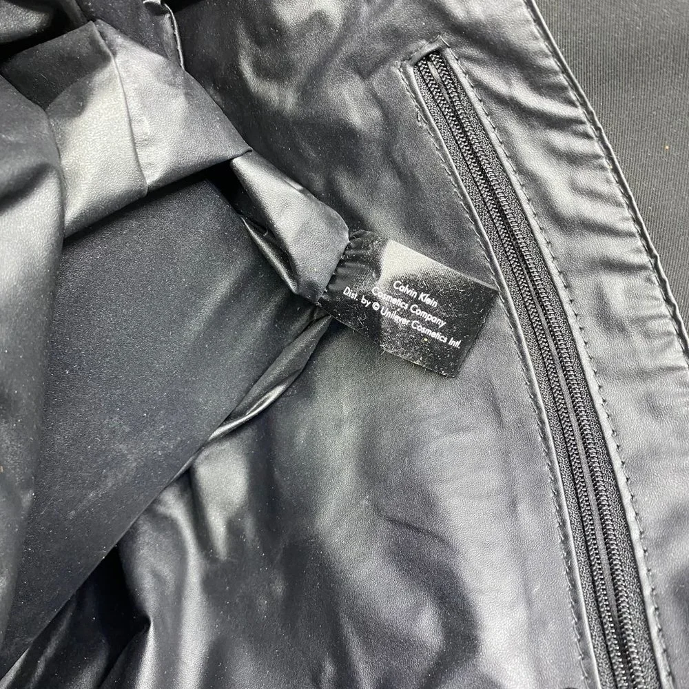 Calvin Klein Black Large Fabric Shoulder Bag - Picture 9 of 10